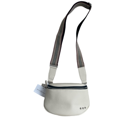 NWT Pretty Simple Sutton Crossbody Sling Bag NWT - Picture 11 of 12